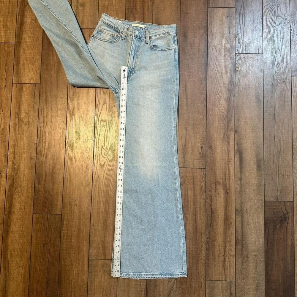 Levi's Light Blue High Rise Wide Leg Jeans - Picture 5 of 8